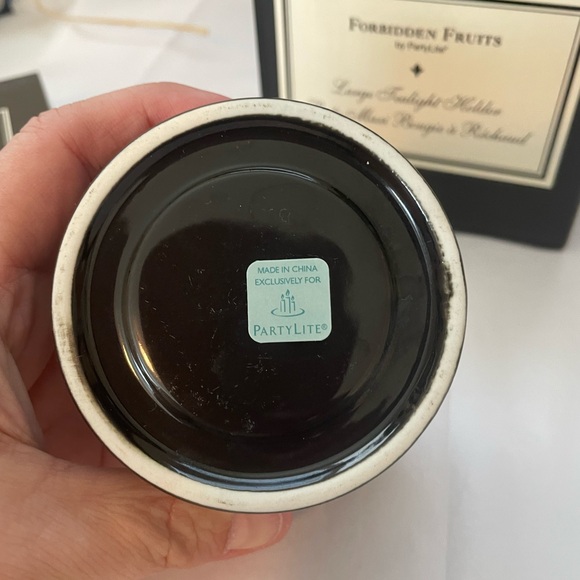 🏝️Big $10 Sale!🏝️Partylite Forbidden Fruits Holder & Tealights - Picture 11 of 12